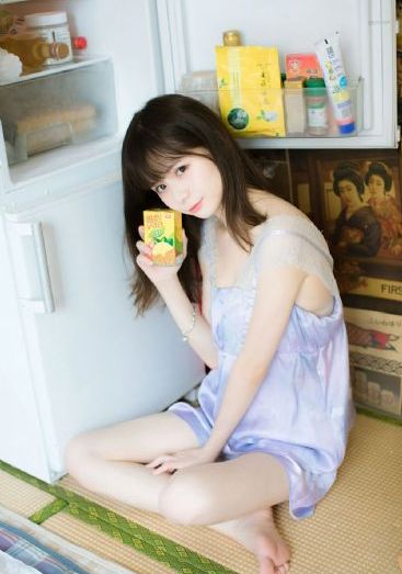 欧美潮流街拍男无水印_超清天堂在线