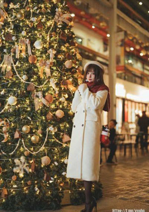 美女与野兽2017欧美_720高清在线观看