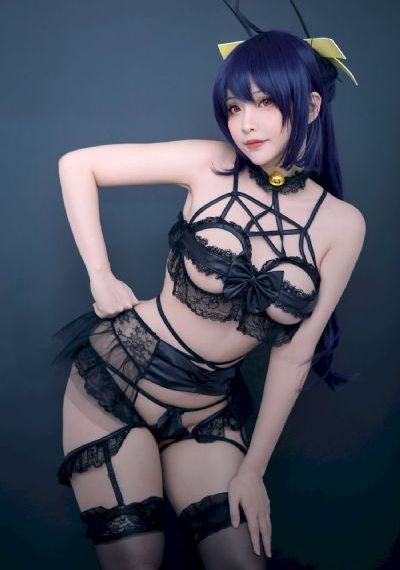 国内少妇偷人精品视频免费_BD韩语免费高清观看