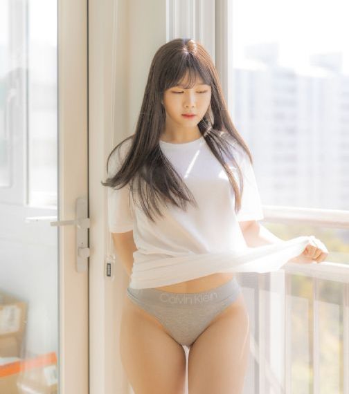 欧美钢管舞美女热舞_JVID性感写真