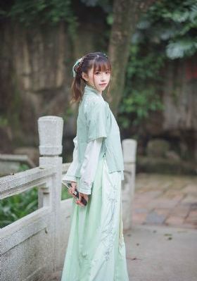 久久综合久久伊人精品视频_BD超清在线观看