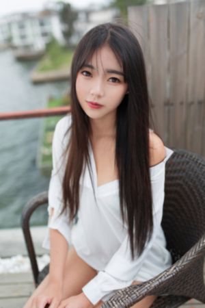 欧美四人双渗透_DVD影视在线观看