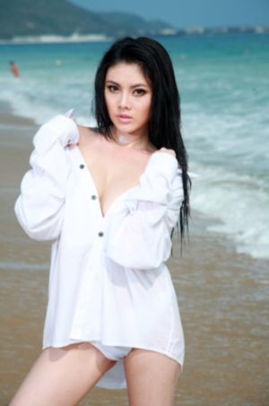 亚洲综合久久成人a片_BD英语高清完整版