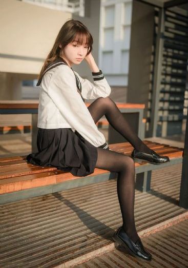 都市之绿帽子发放者_720视频大全