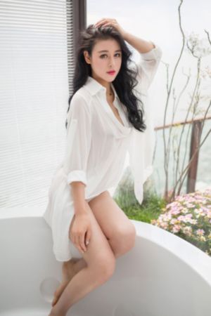 欧美女神头像_HD电影完整版在线观看