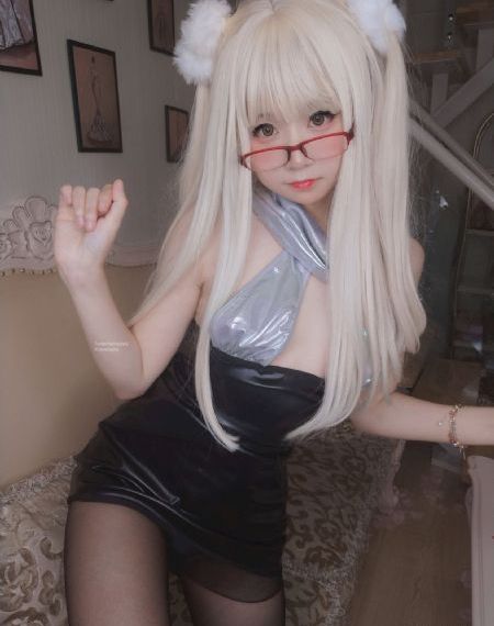 欧美美女恶搞p图_蓝光神马在线观看