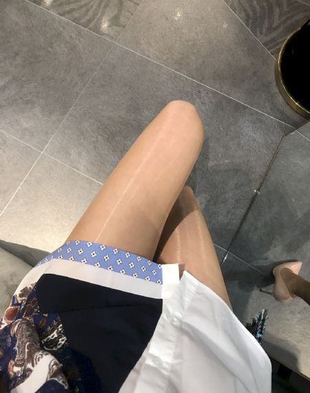 欧美裸体派对在线播放_1080高清迅雷在线观看