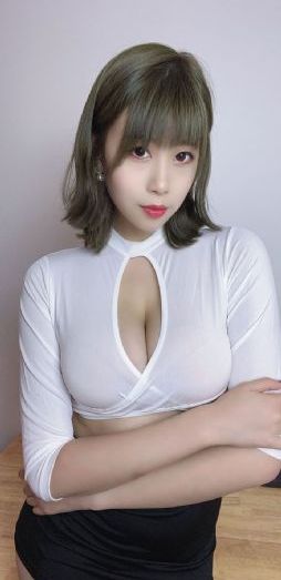 久久国产自偷拍肥婆_1080迅雷电影在线