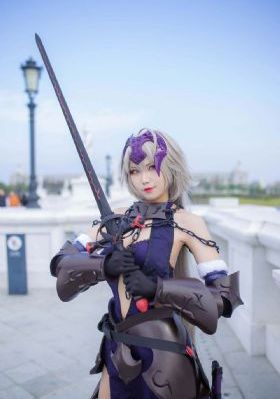 性感欧美男头像吧_4K高清完整版