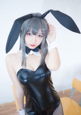 欧美风衣女短款_BD国语全集在线观看