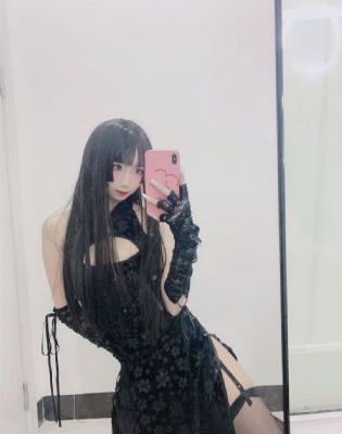 欧美大胸美人_1080P电影完整版在线观看